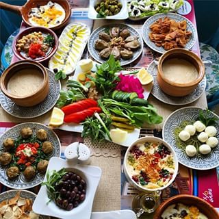 11253246_375372599323860_906705226_n