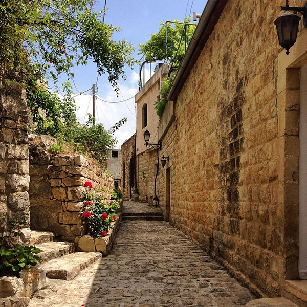 sitemgr_Deir-El-Qamar-01_nafisehkouhnavard