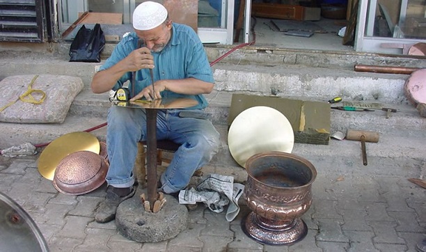 131217110331910~metal1